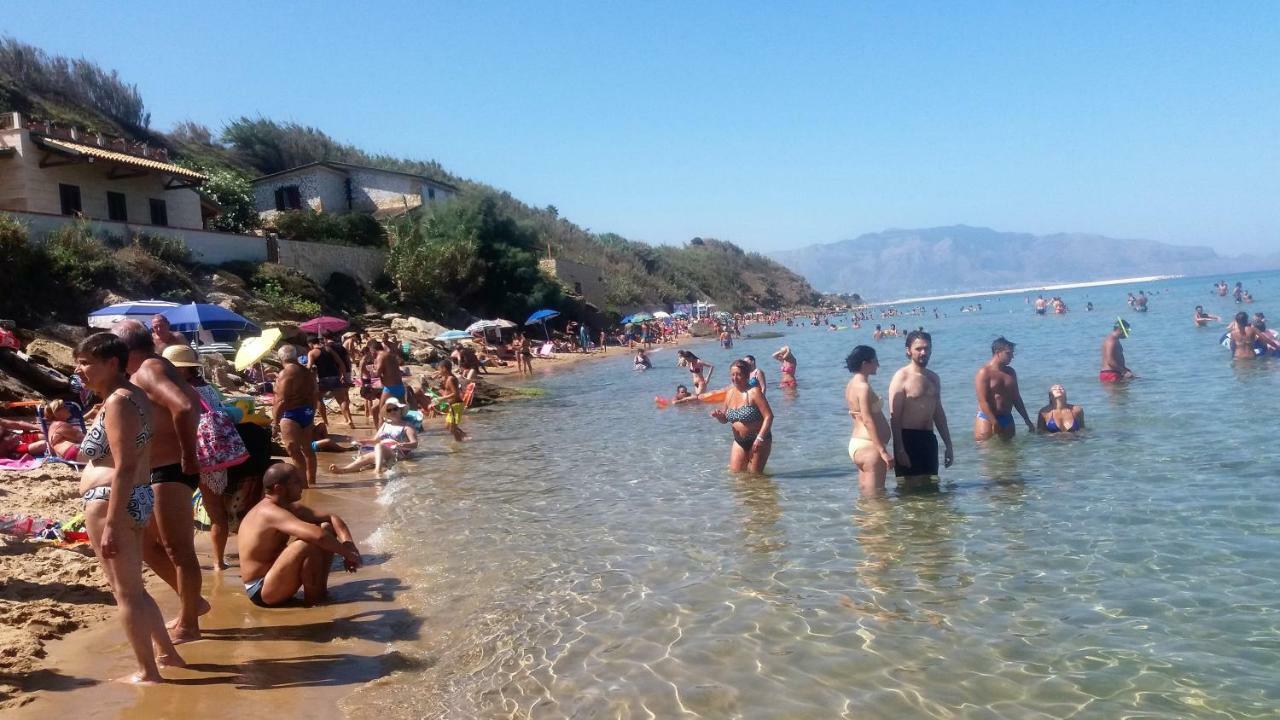 Casa Vacanza Trappeto Palermo 2 Apartment Ngoại thất bức ảnh